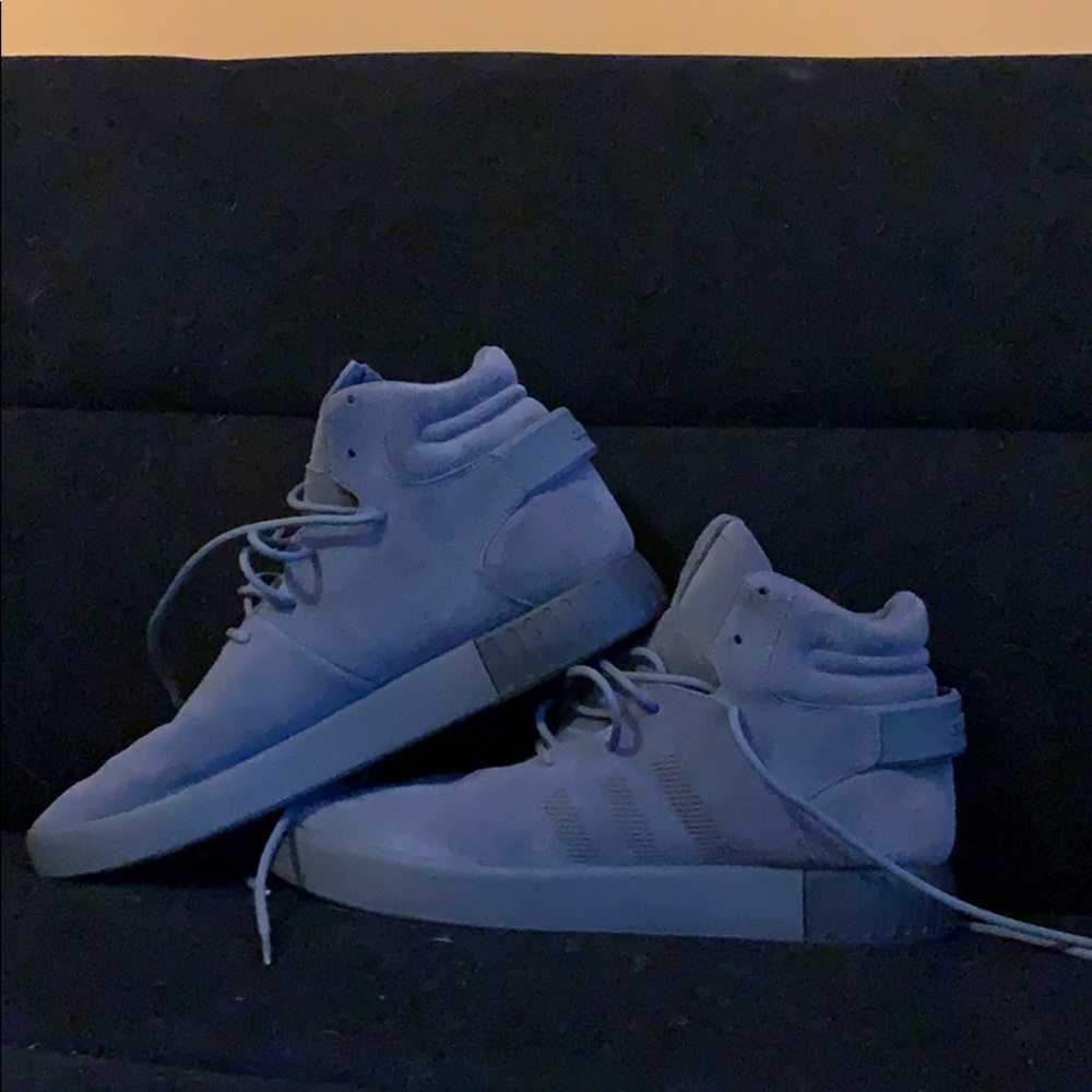 Adidas tubular shoes